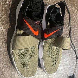 Nike Rn Free Motion Flyknit Mens Shoes